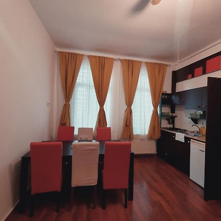 Unirii Guest Apartman Bukarest Kültér fotó