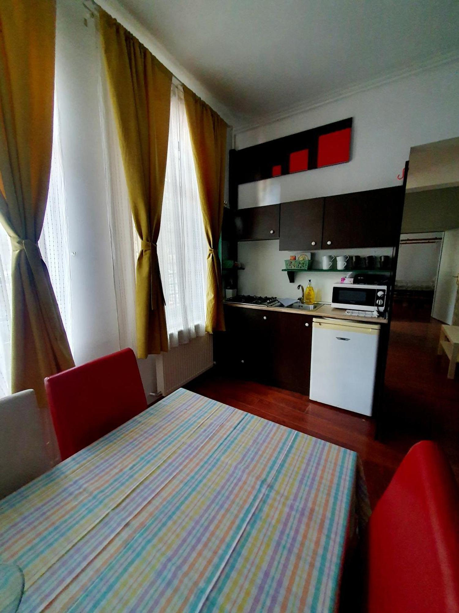 Unirii Guest Apartman Bukarest Kültér fotó